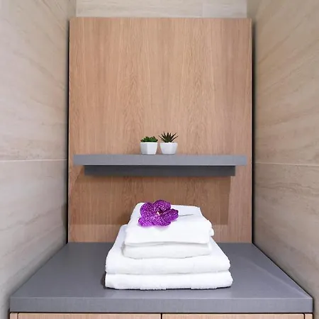 Centre Chic 3/4 Apartment *